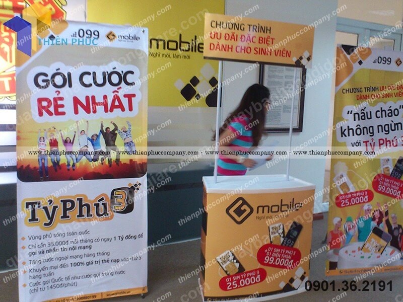 booth nhựa quảng cáo giá rẻ