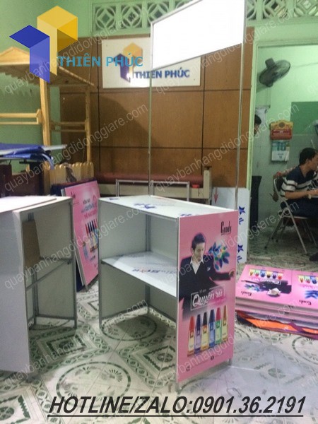 noi-lam-booth-sampling-ban-hang-gioi-thieu-san-pham