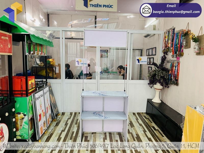 booth bán trà bí đao hạt chia tốt