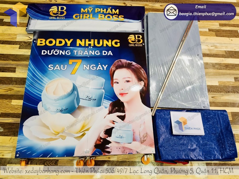 quầy bán hàng quảng cáo