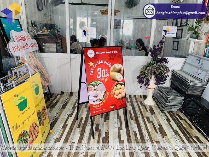 standee chữ A hai mặt rẻ