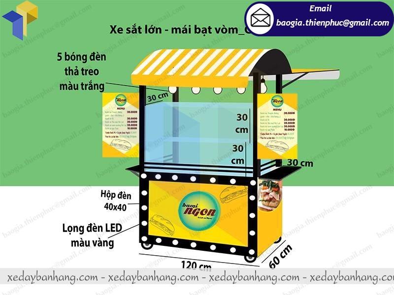 xe sắt bán bánh mì kẹp thịt